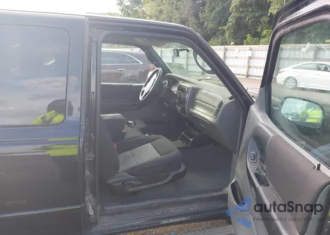 2004 Ford Ranger Super Cab z USA, uszkodzony, nr VIN 1FTZR45E54PB45900